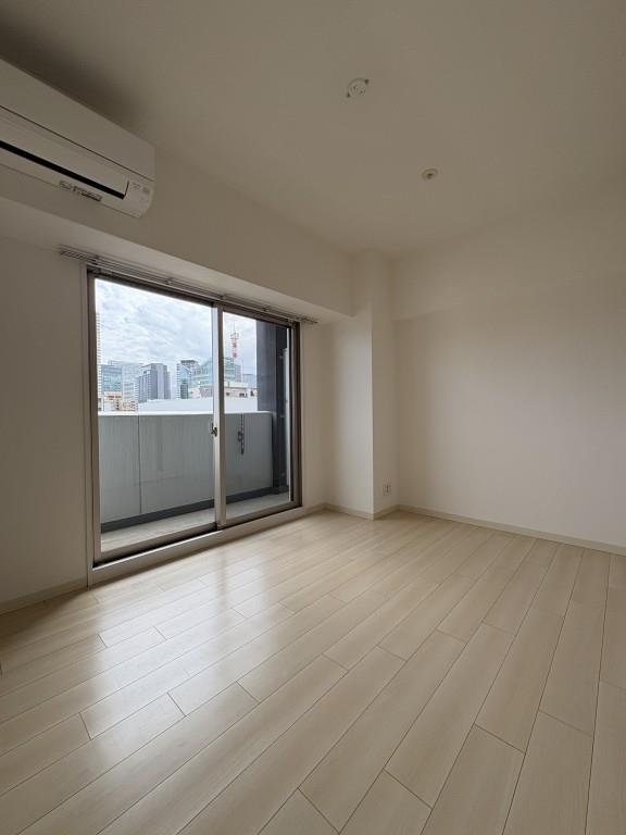 トレヴァンス梅田 リビング