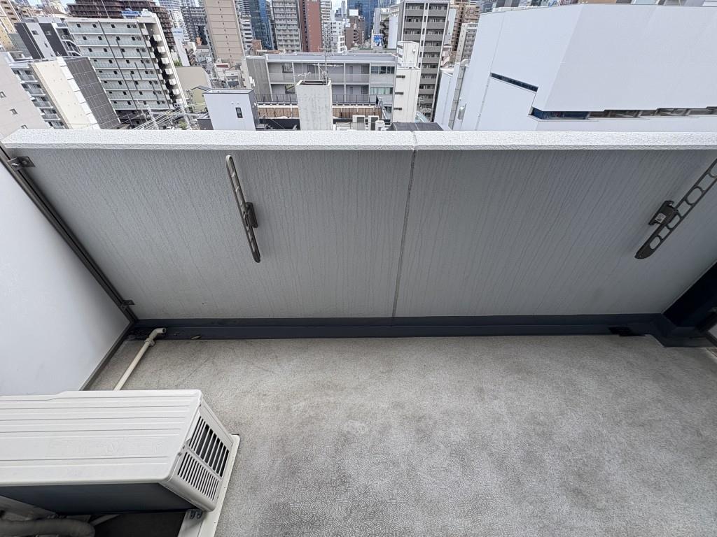 トレヴァンス梅田 ベランダ