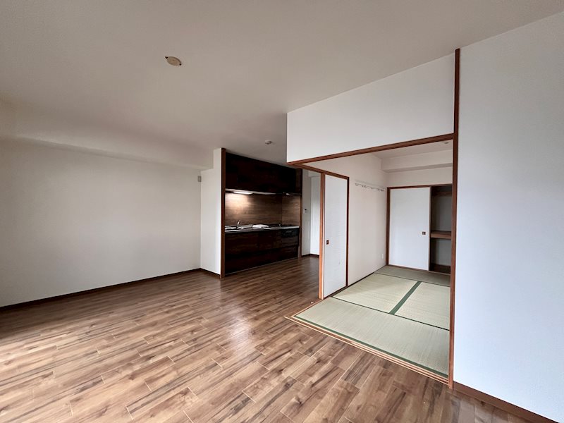 ウエストコート新大阪 リビング