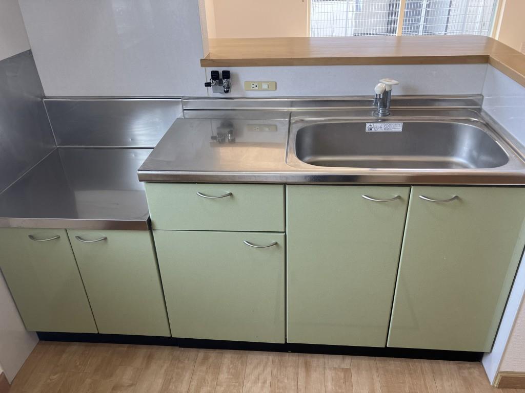 クローバー キッチン