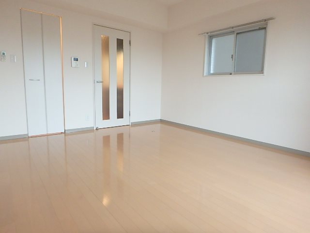 レグルス立川 リビング