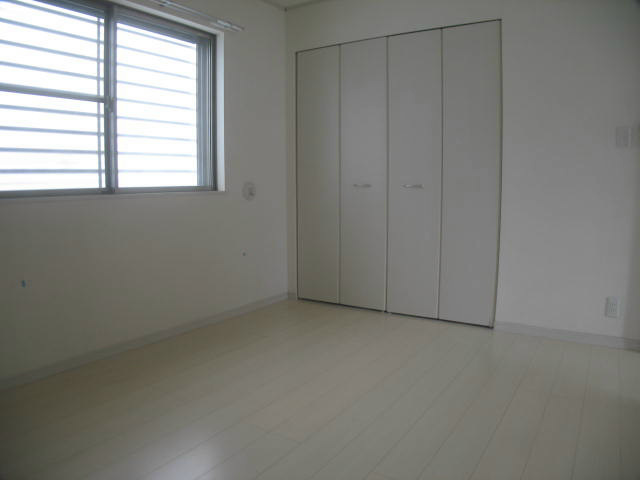 ヴィレッジフィールド　セカンド ベッドルーム