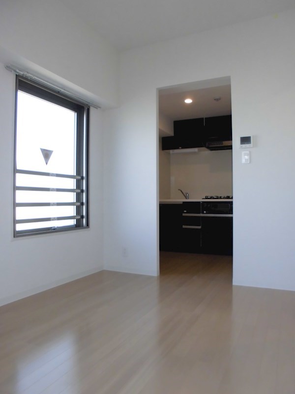 メディオ　リオ　市川 リビング