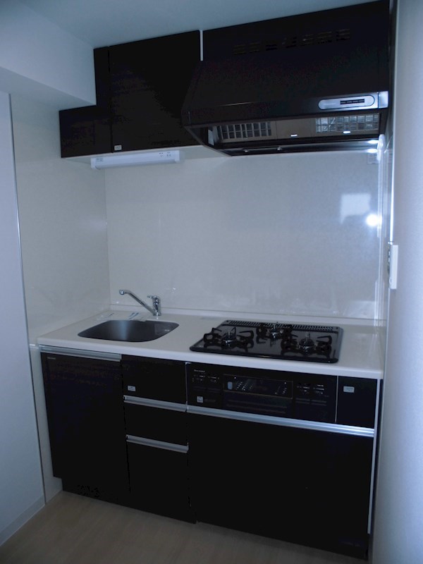 メディオ　リオ　市川 キッチン