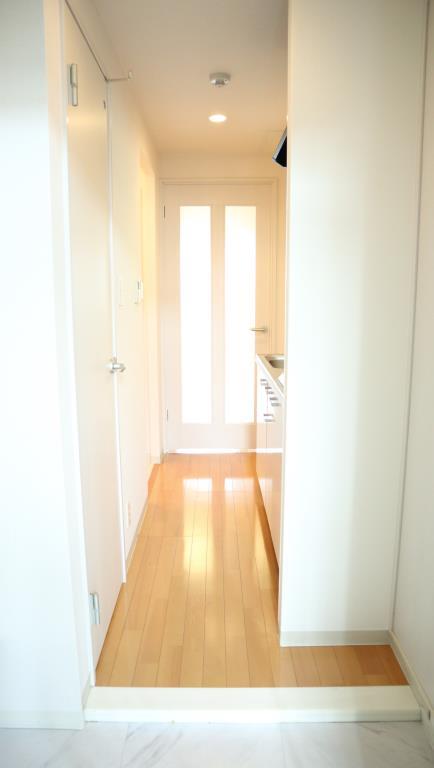 リヴァ－ジュ大森 玄関