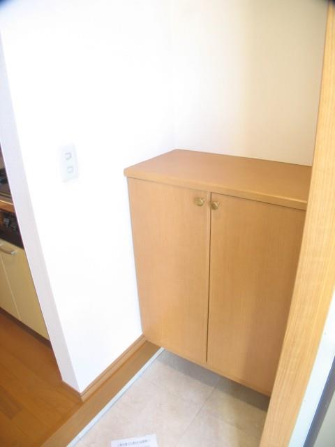 メルヴェーユⅠ 玄関