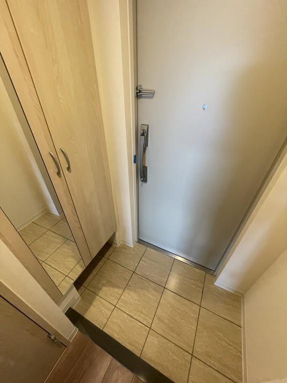 lunaire六町 玄関