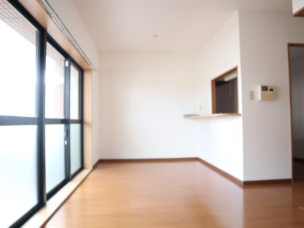 イーストイン リビング