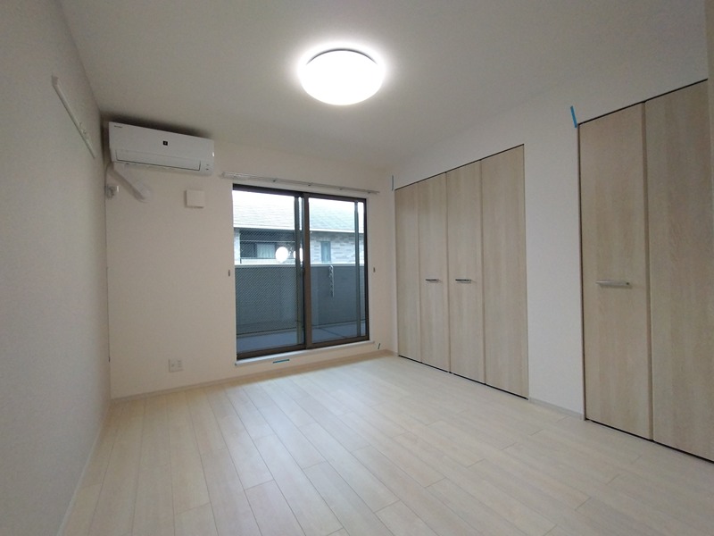 リプライネ中楠 ベッドルーム