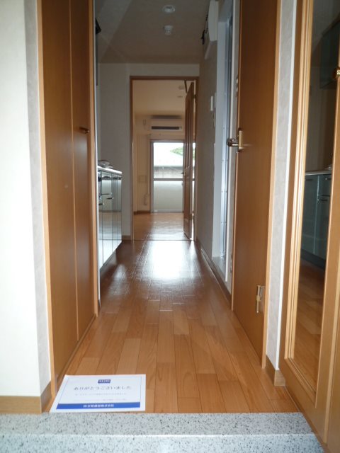 アジュールⅠ 玄関