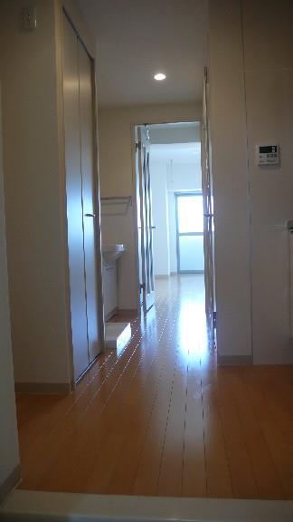 リュクス高輪台 玄関