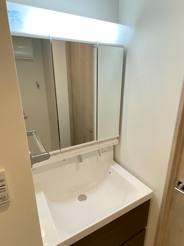 シャルム・Y・M その他1