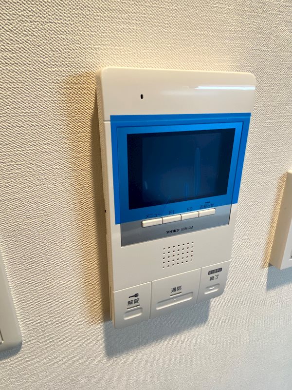 シャルム・Y・M その他3