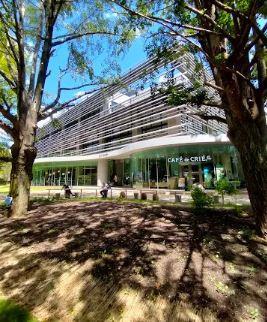 ステラコート桜川 図書館