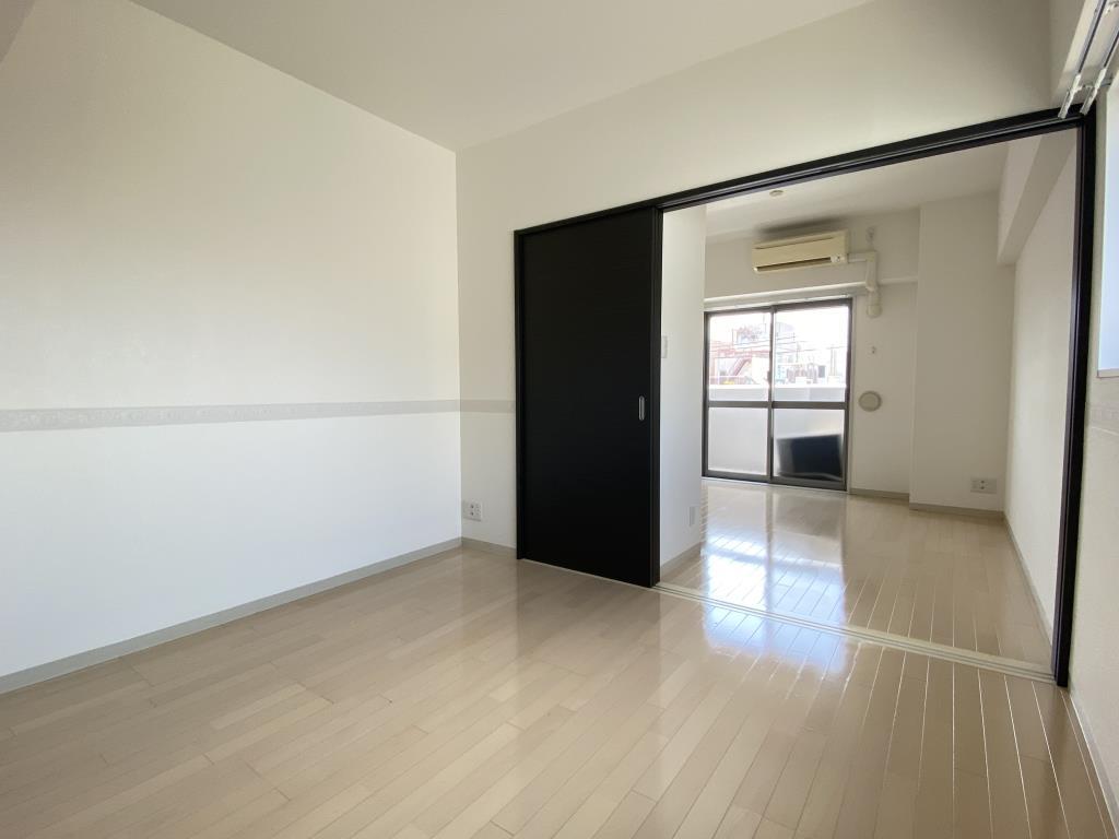 コウジーコート（東京） リビング