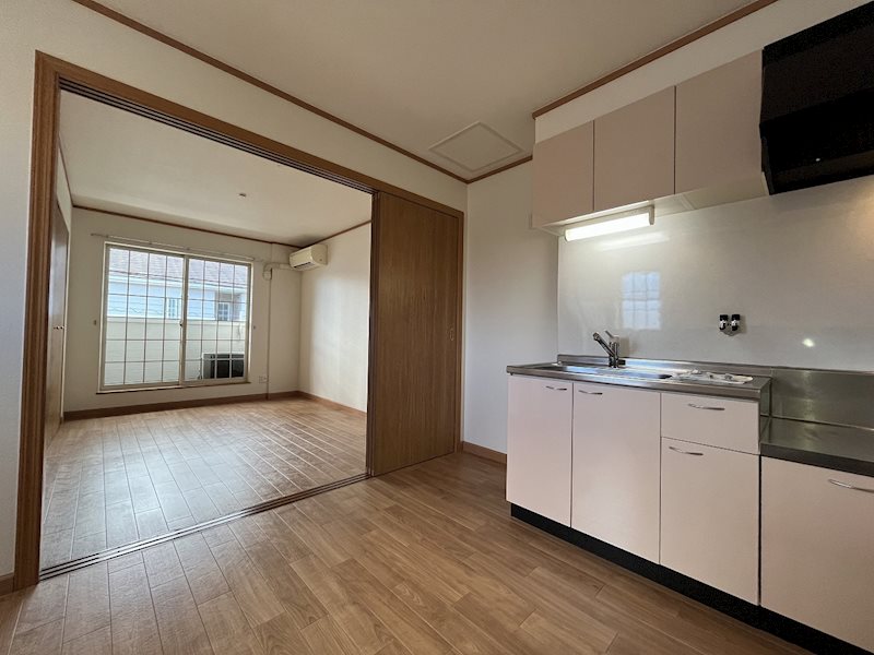 アイリスセカンド リビング