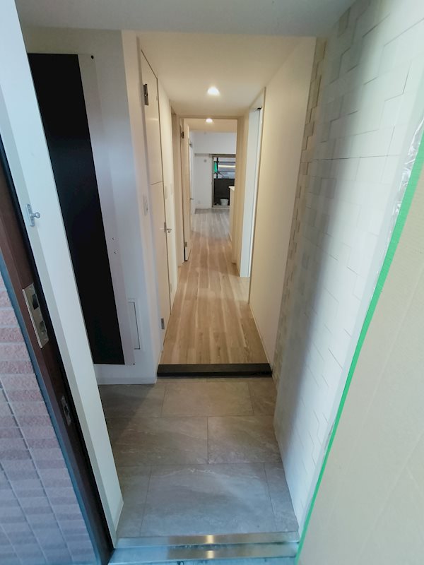 ラ・グレース 玄関