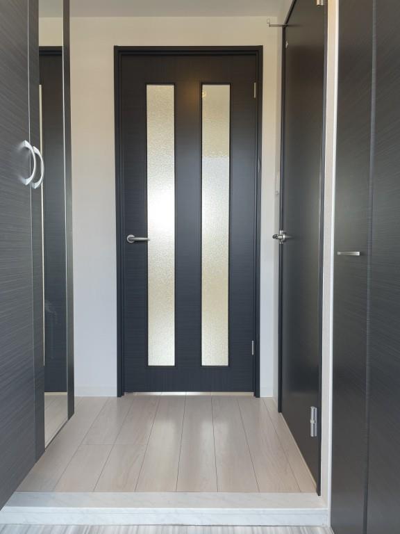 ミラージュエヴァン 玄関