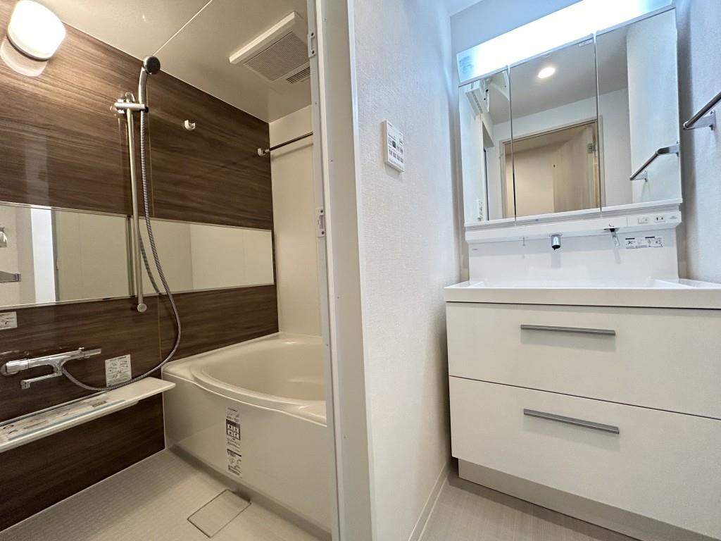 RE residence 風呂画像