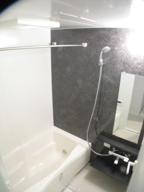 シャテーニュ･デュ･ボア 風呂画像