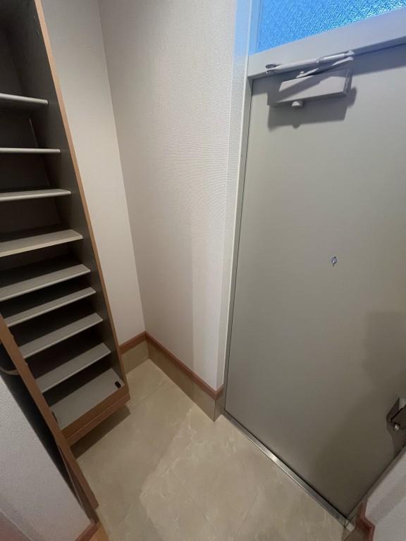 アイリス セカンド 玄関