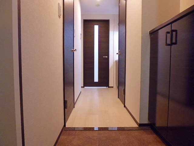 グランパシフィック北新町 玄関
