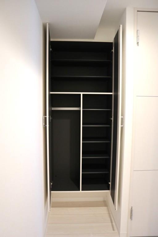 ル パルテール大濠 玄関