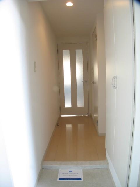 ラフィネ所沢 玄関