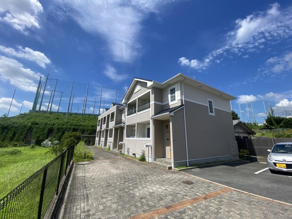 ヒルトップ千里山田 2号室 外観