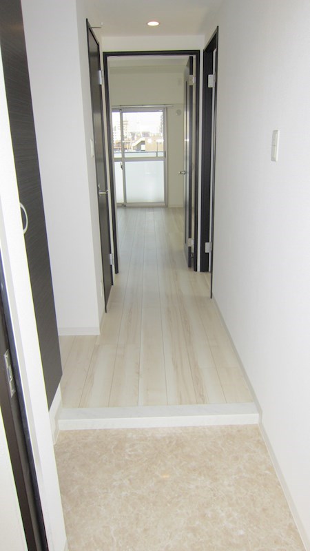 プロスペランド府中 玄関