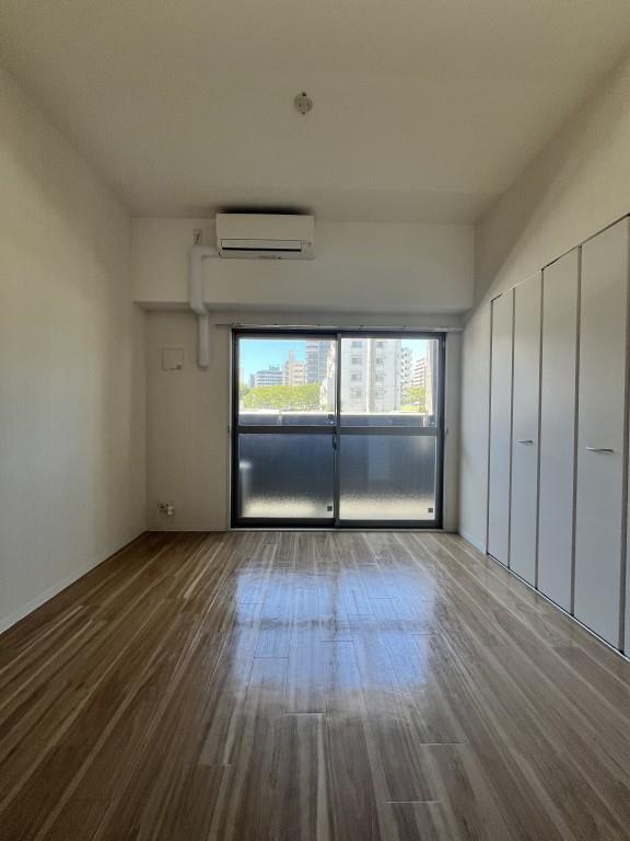 ハーヴェスト江坂 ベッドルーム