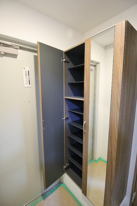 AVENIR東麻布 玄関