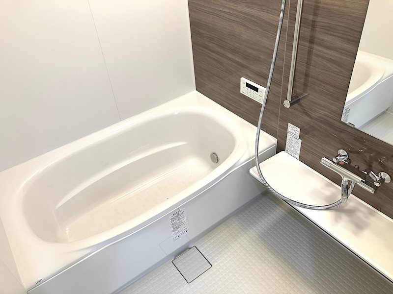 グランシャルール京町 風呂画像