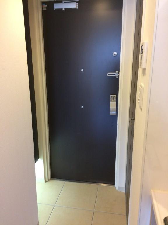 セイワパレス玉造 玄関