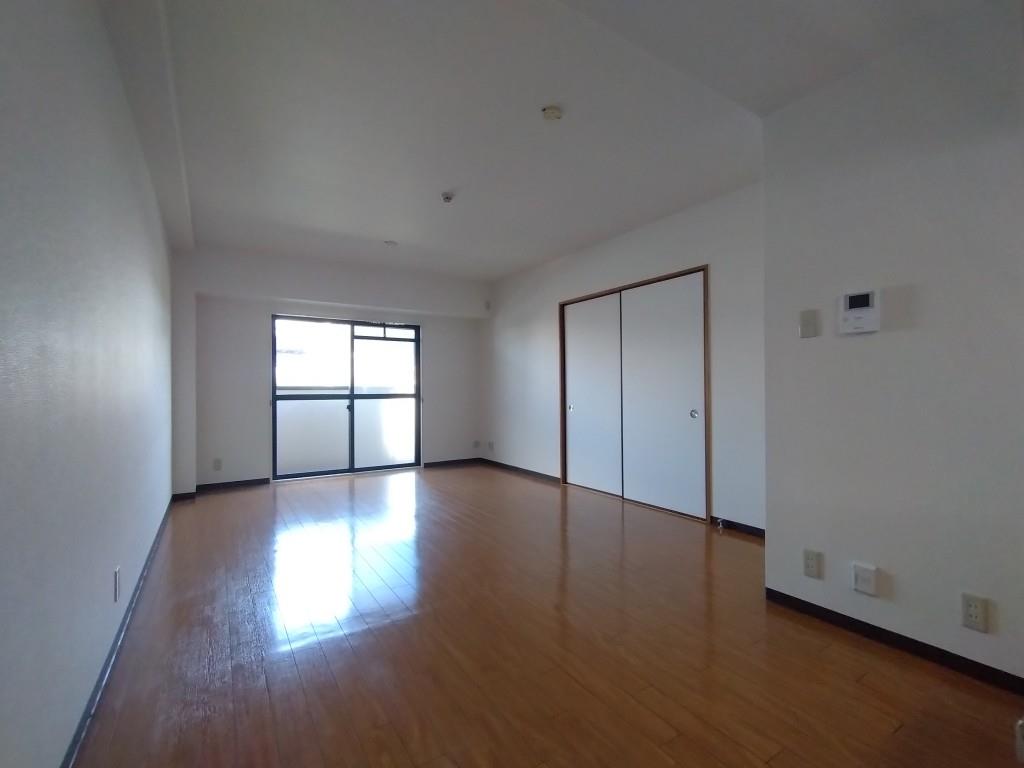 ネストクレール リビング