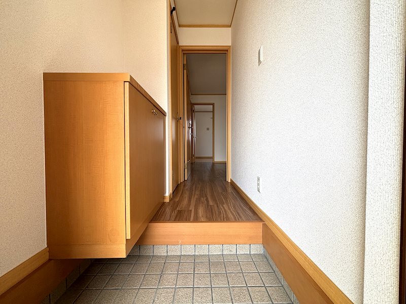 プロニティ風雅A棟 玄関