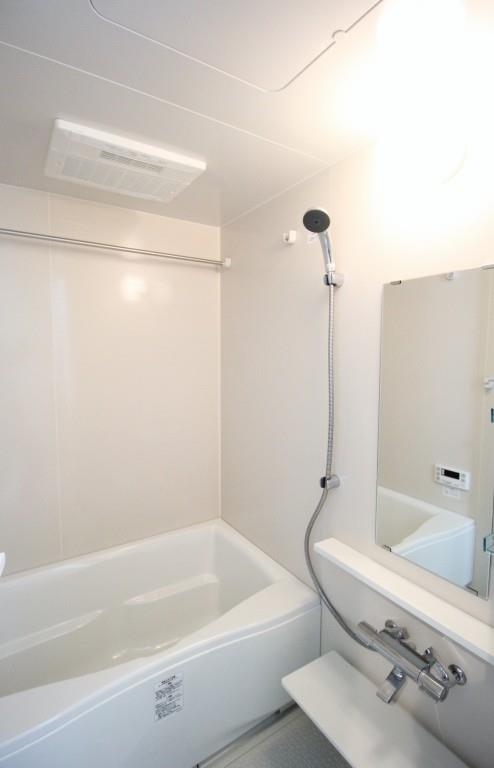 グリンヒル本郷元町 風呂画像