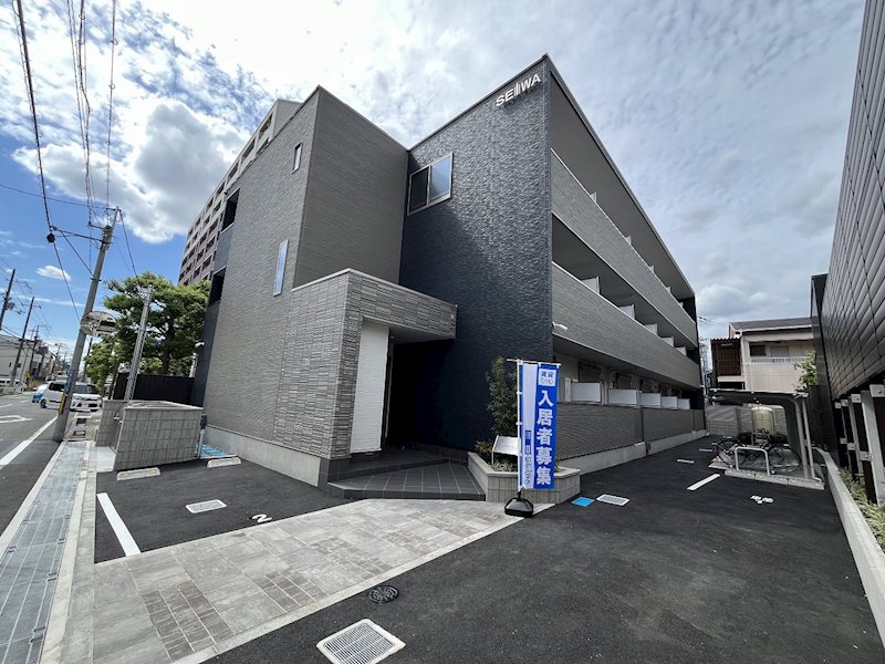 リプライネ中楠 206号室 外観