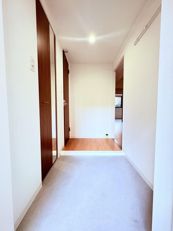 THE STAGE西新 玄関