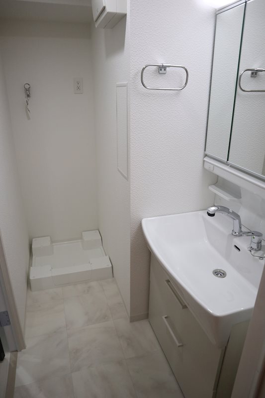 ドゥ バーグ渡辺通 その他1