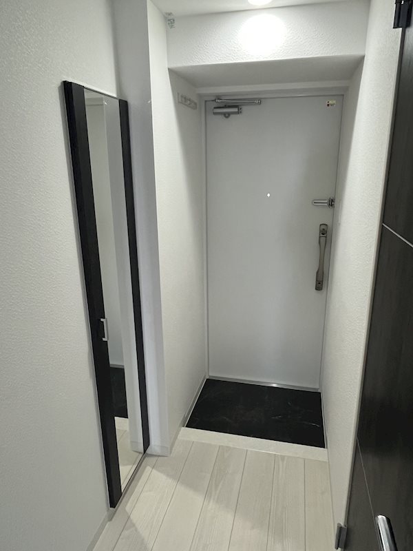 ドゥ バーグ渡辺通 玄関