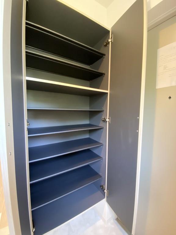 ヴェリテ鷺ノ宮 玄関