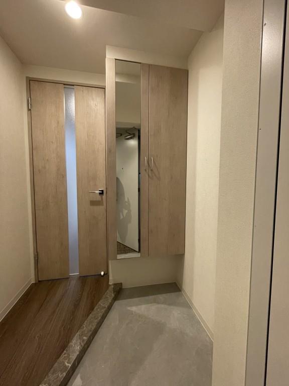 プローシュ 玄関