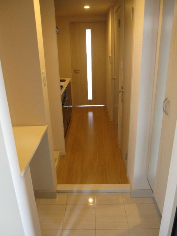 ONZE MARINA TABATA 玄関