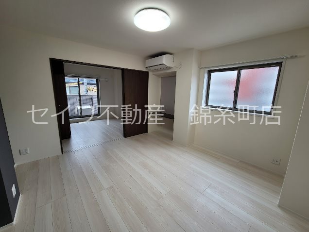 アーク アコルト アヤセ リビング