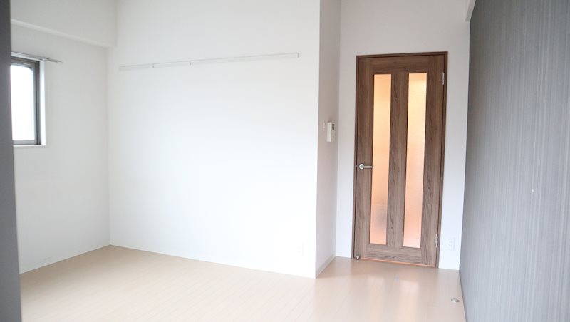 エムロード ベッドルーム