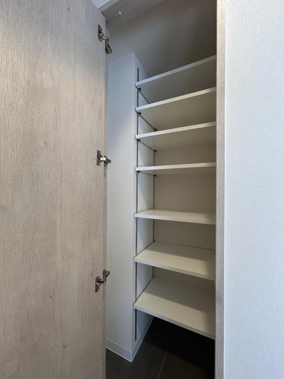 クレイラ西早稲田 玄関