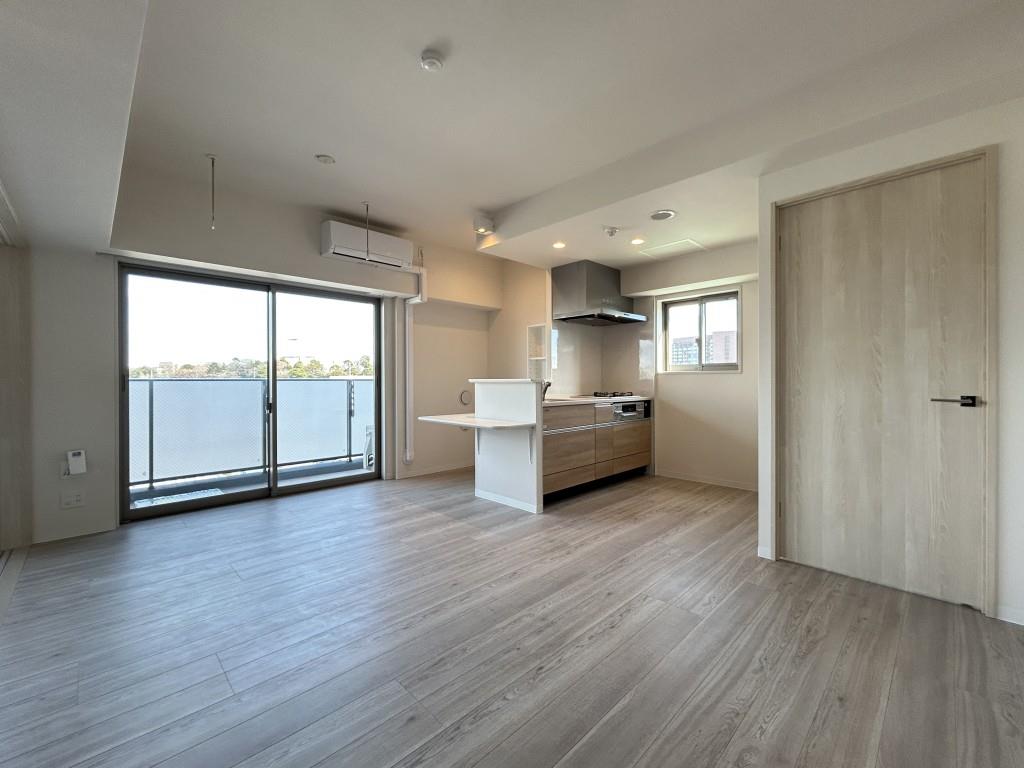 クレイラ西早稲田 リビング