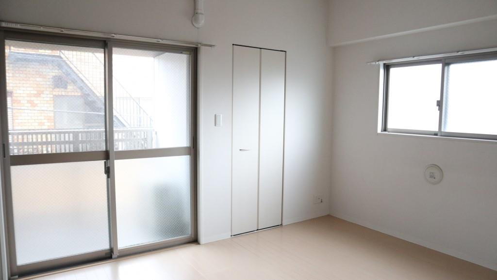 エムロード リビング