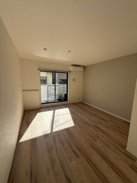 ミリアビタ薬園台Ⅱ リビング